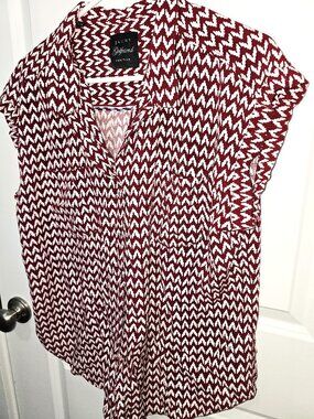 Jachs Girlfriend Women's Short Sleeve Blouse Red White Chevron Size XXL